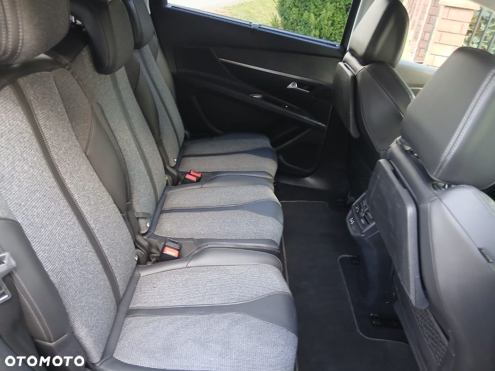 Peugeot 5008 1.2 PureTech Active S&S - 29