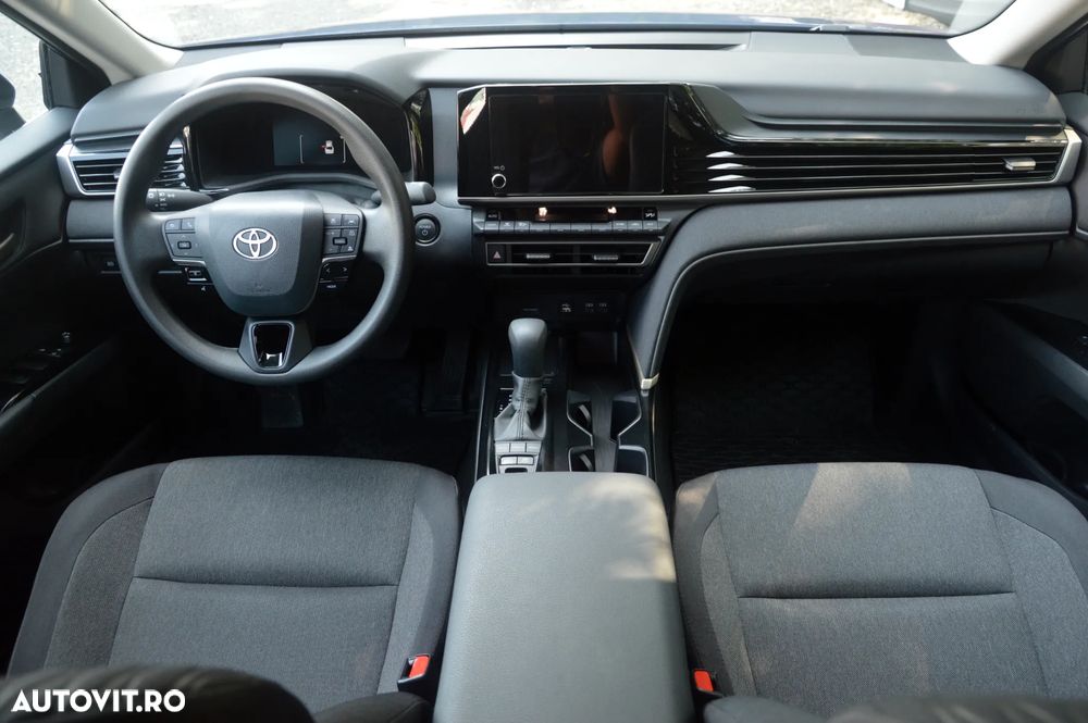 Toyota Camry Business Edition - 5
