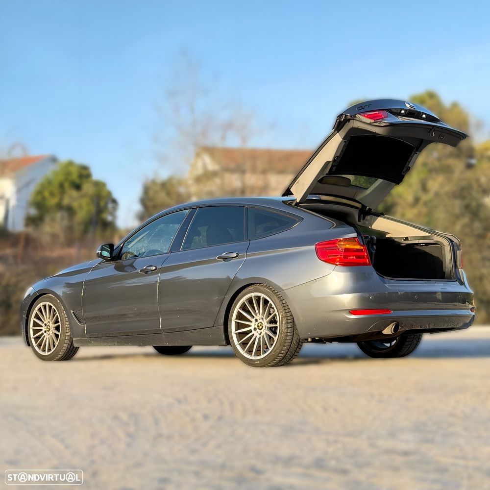BMW 318 Gran Turismo d Sport Line - 3