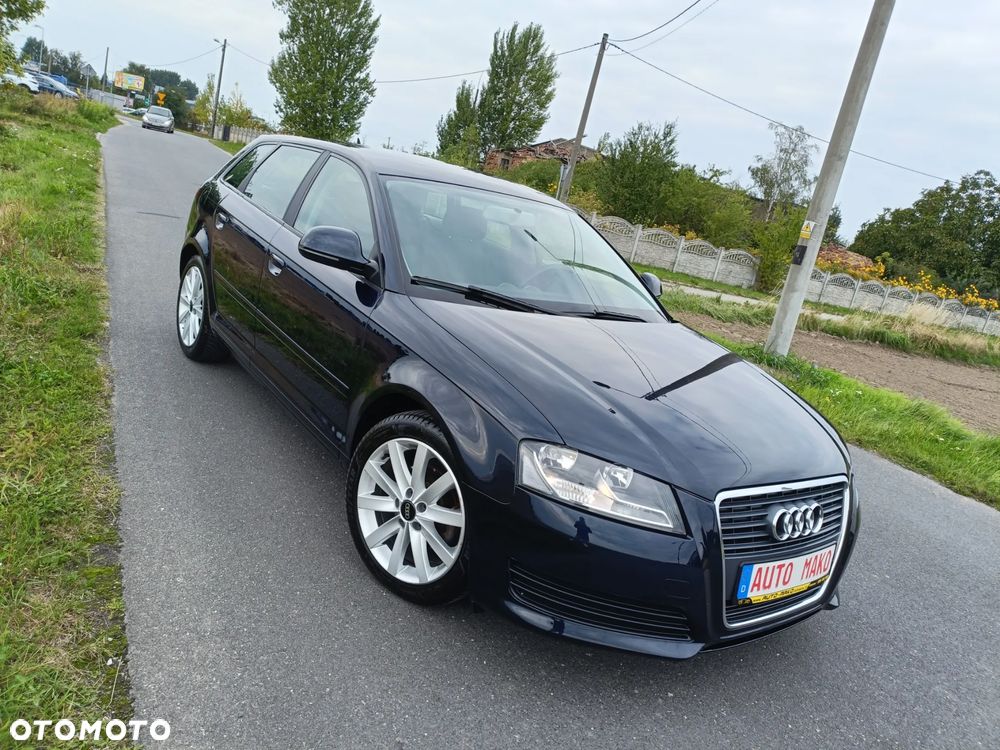 Audi A3 Sportback - 2