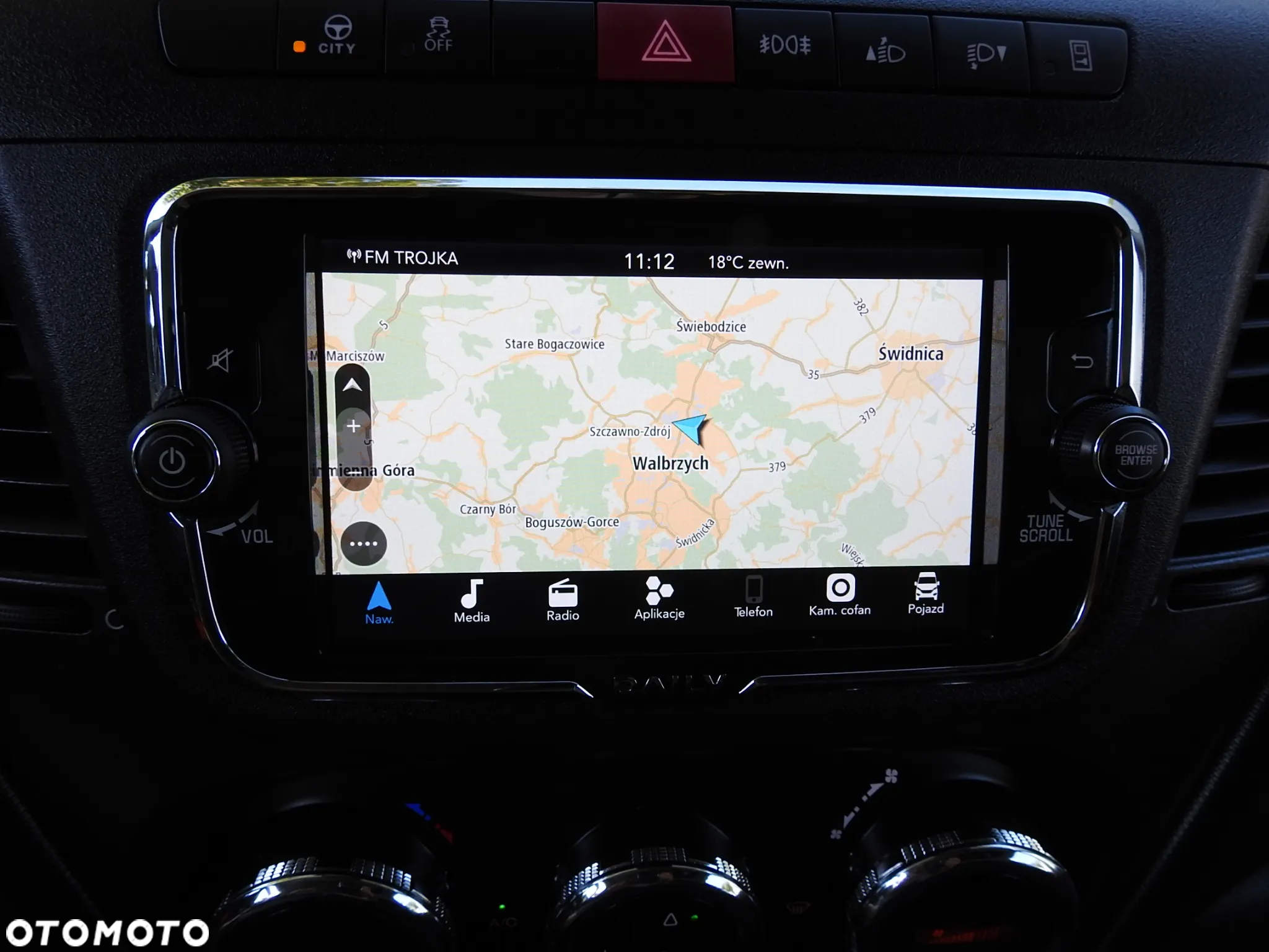 Iveco DAILY 50C18 PLANDEKA WINDA 10 PALET WEBASTO TEMPOMAT NAWIGACJA KLIMATYZACJA LEDY BLIŹNIACZE KOŁA 180KM [ 436150 ] - 35