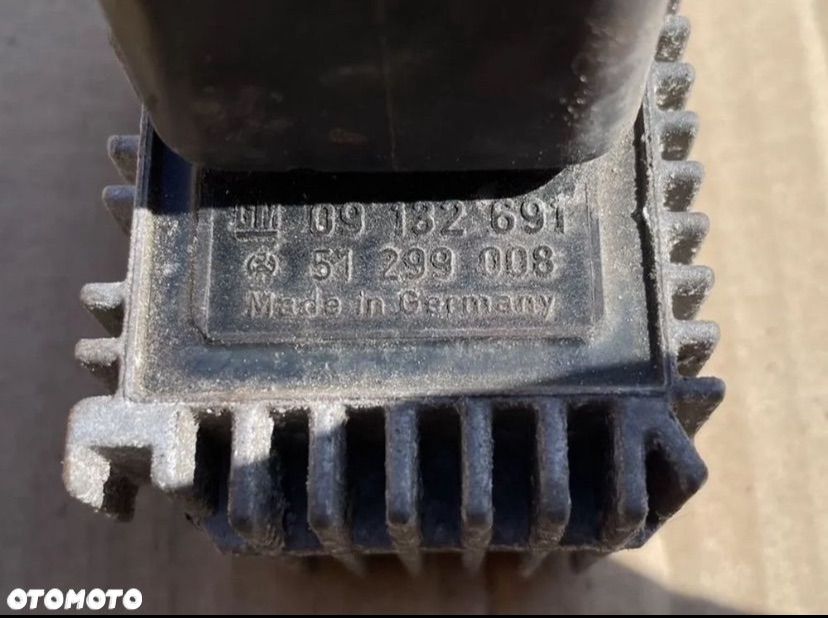 09132691 przekaźnik świec żarowych Opel meriva a - 3