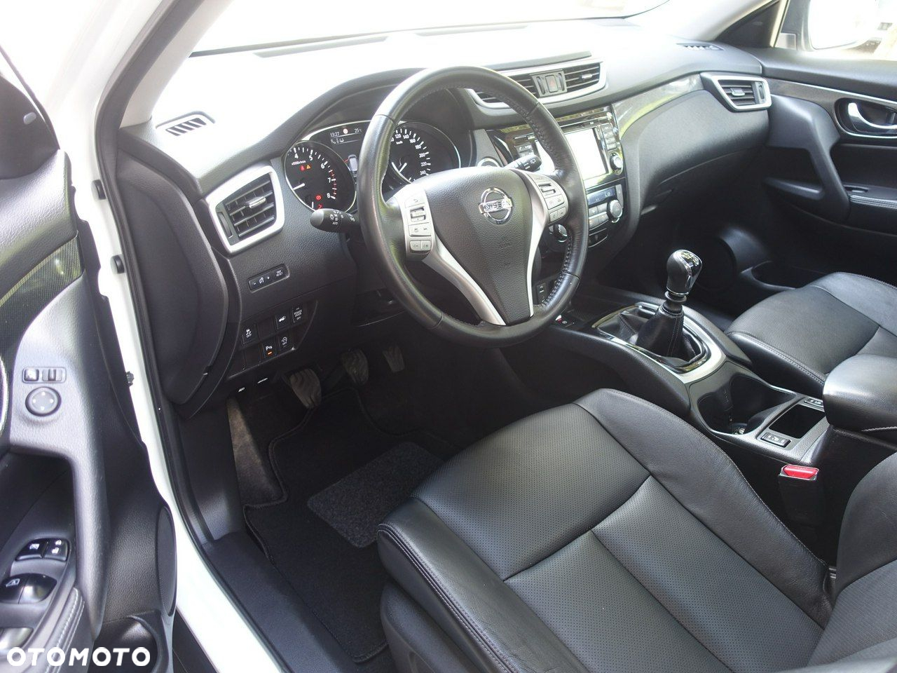 Nissan X-Trail 1.6 DIG-T N-Connecta 2WD - 9