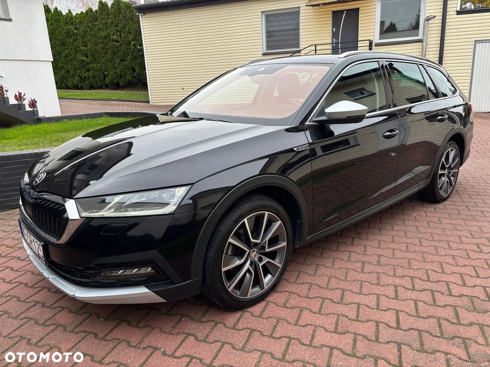 Skoda Octavia 1.5 TSI ACT Scout - 4