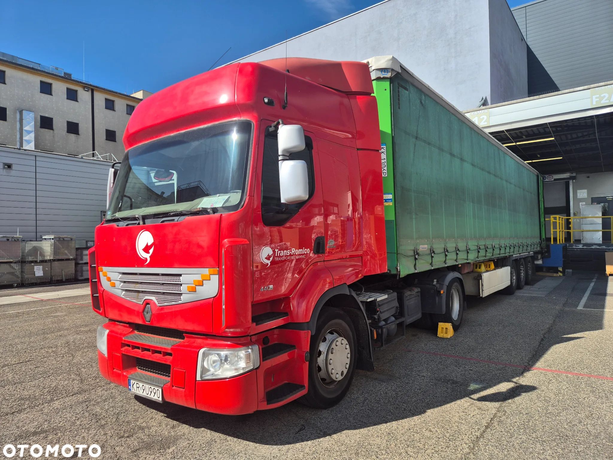 Renault Premium 440dxi - 1
