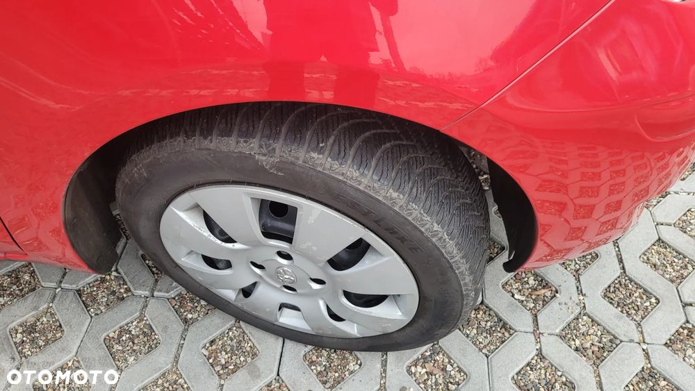 Toyota Yaris 1.0 Terra - 3