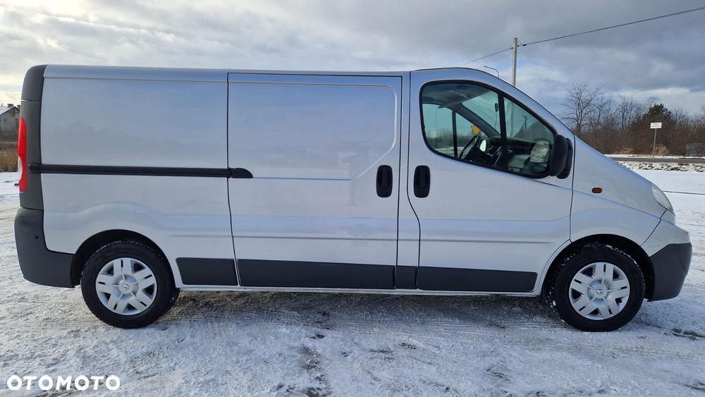 Renault TRAFIC L2H1 - 27