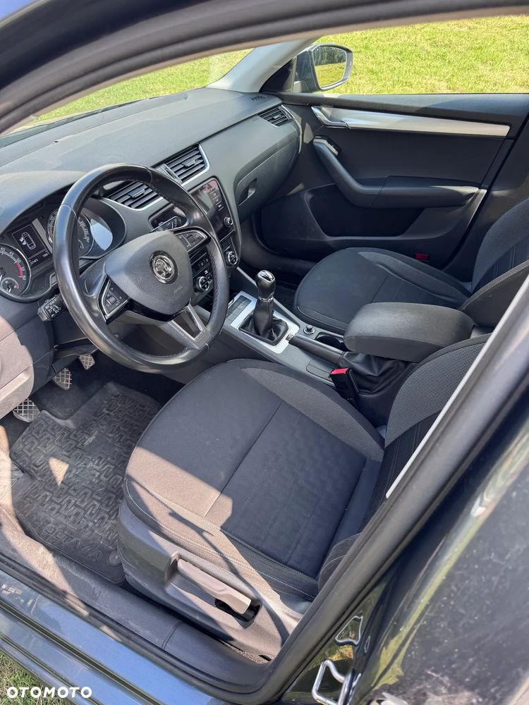 Skoda Octavia 1.6 TDI Ambition - 5
