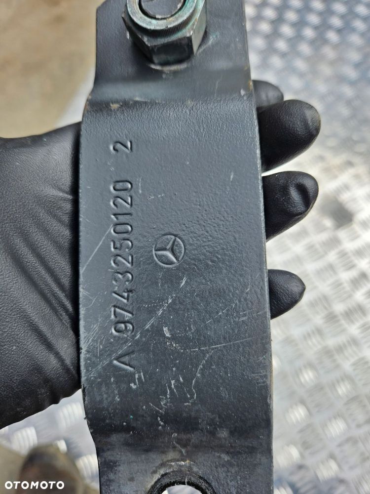 Blaszka mocowanie Mercedes Atego 1518 2017r EURO6 - 4