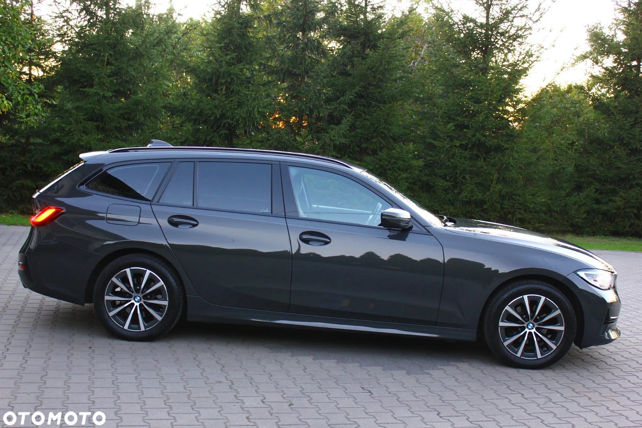 BMW Seria 3 - 21