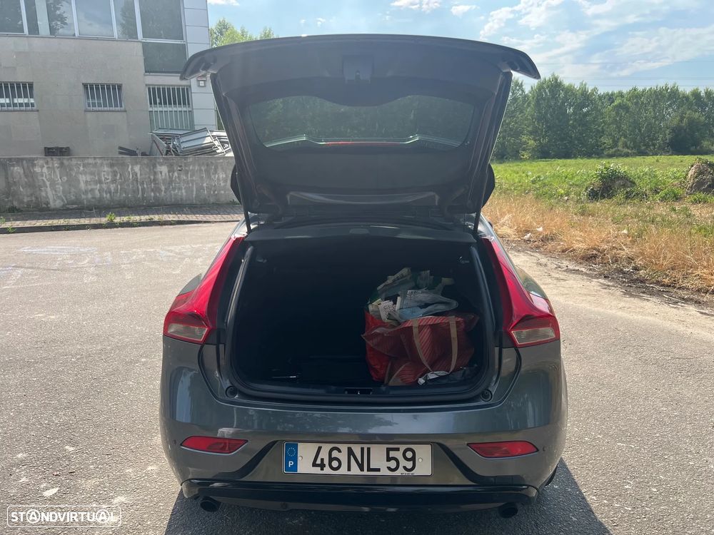 Volvo V40 2.0 D4 Summum - 13