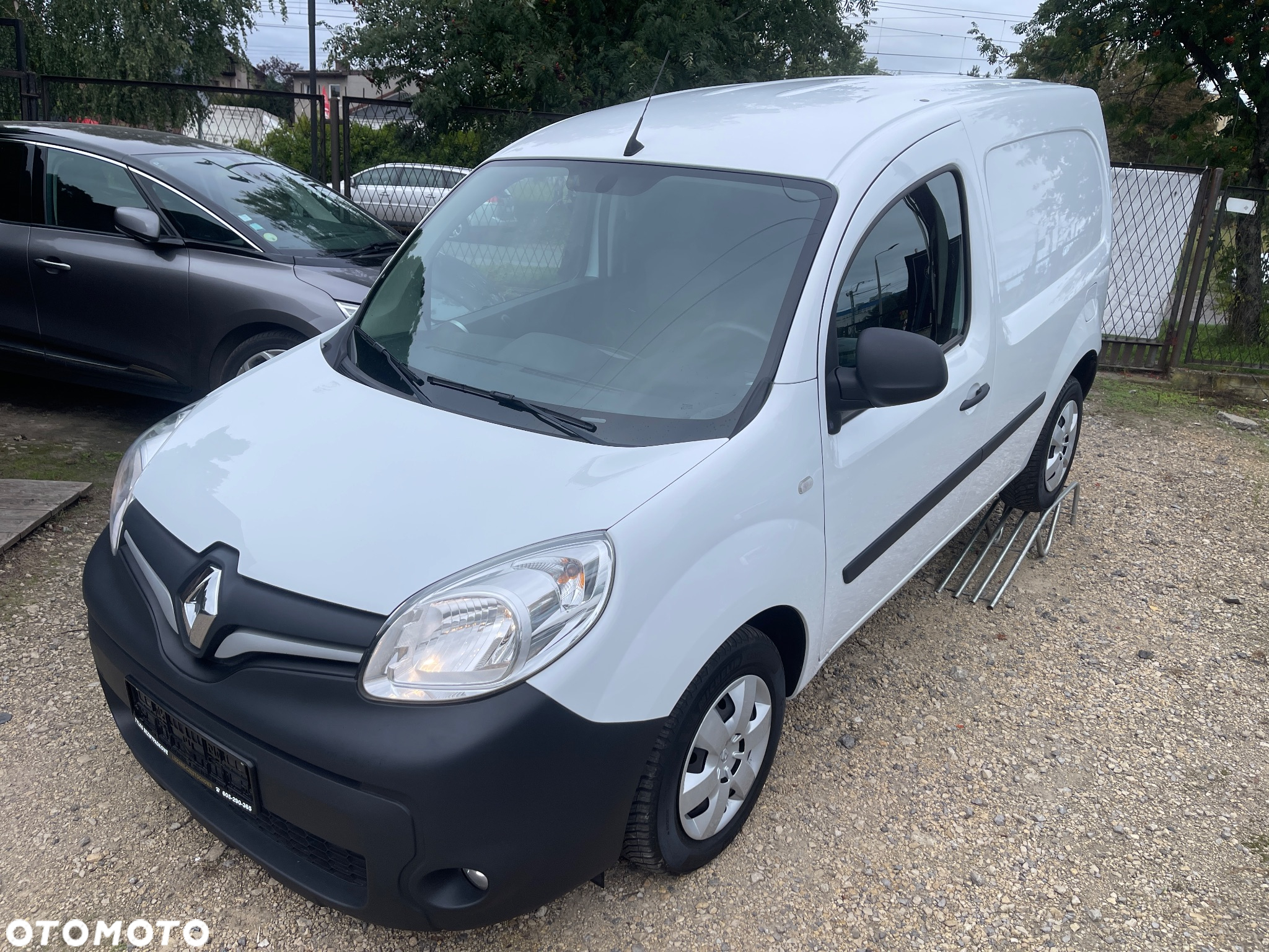 Renault KANGOO - 10
