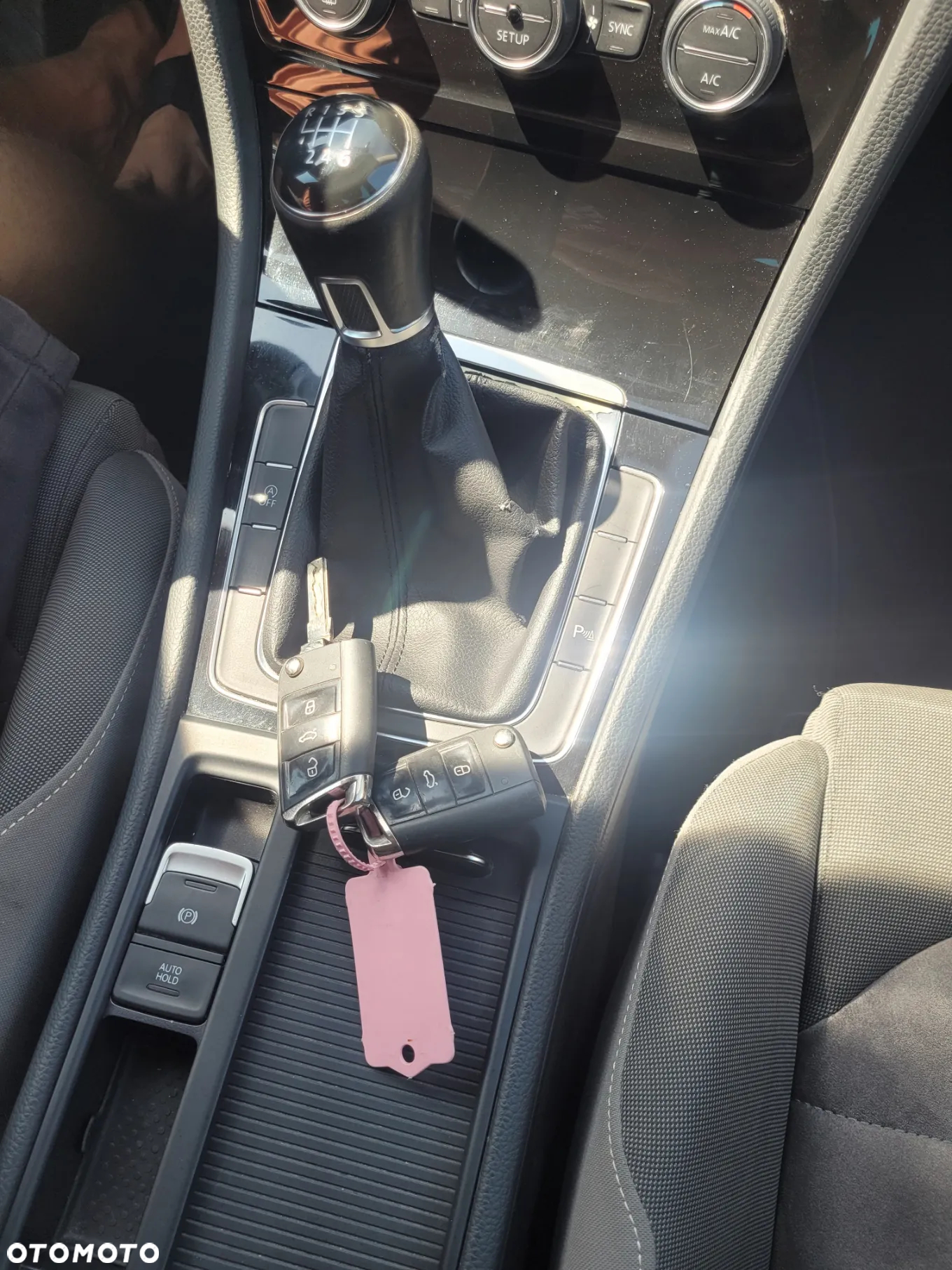 Volkswagen Golf VII 1.4 TSI BMT Highline - 25