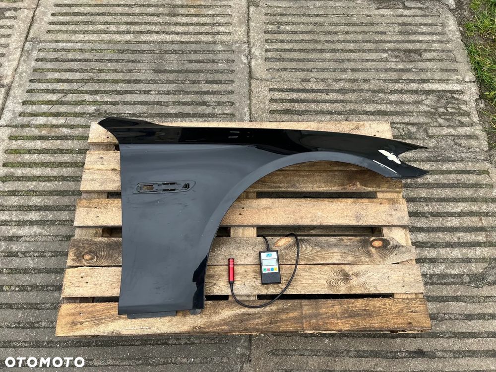 BMW 5 F10 F11 BŁOTNIK PRAWY PRZÓD ORYGINAŁ - 1