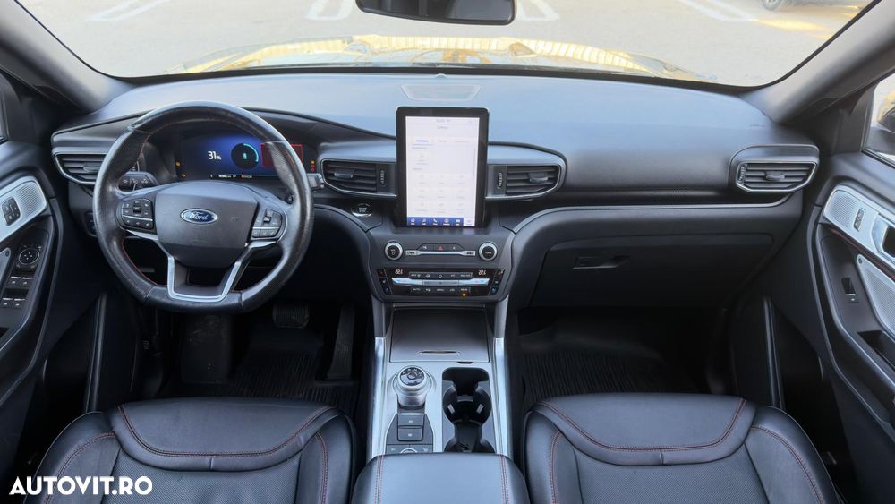 Ford Explorer 3.0 PHEV ST-Line - 11