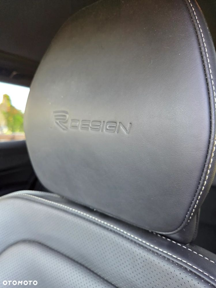 Volvo XC 60 D4 AWD R-Design - 21