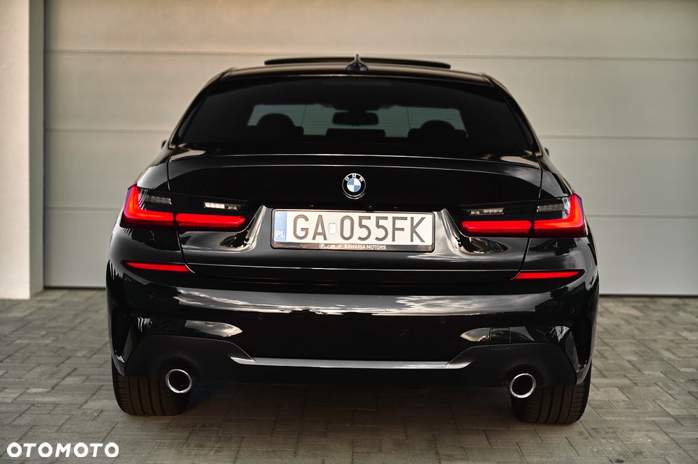 BMW Seria 3 320d xDrive mHEV M Sport sport - 13