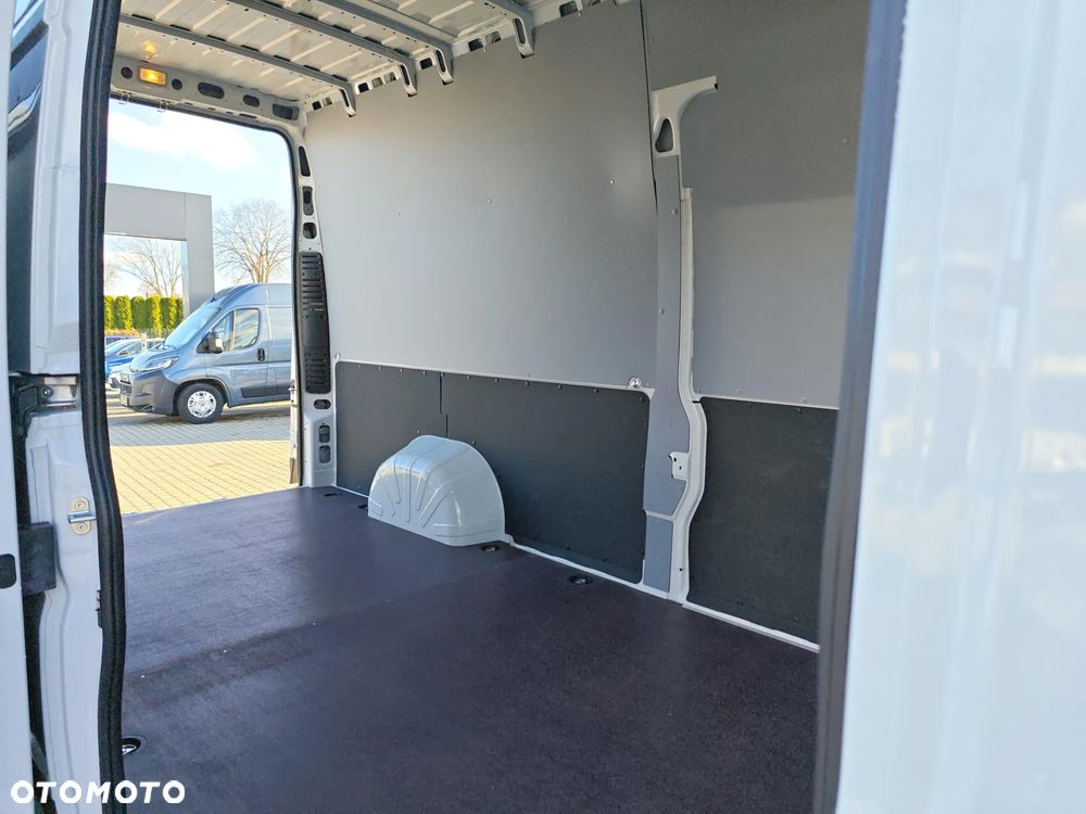 Toyota Proace Max - 14