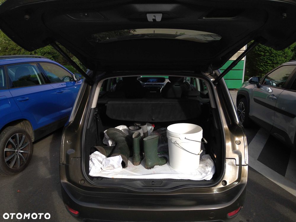 Citroën C4 Grand Picasso - 11