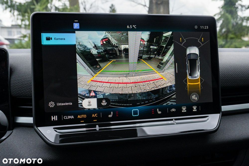 Volkswagen T-Roc - 29