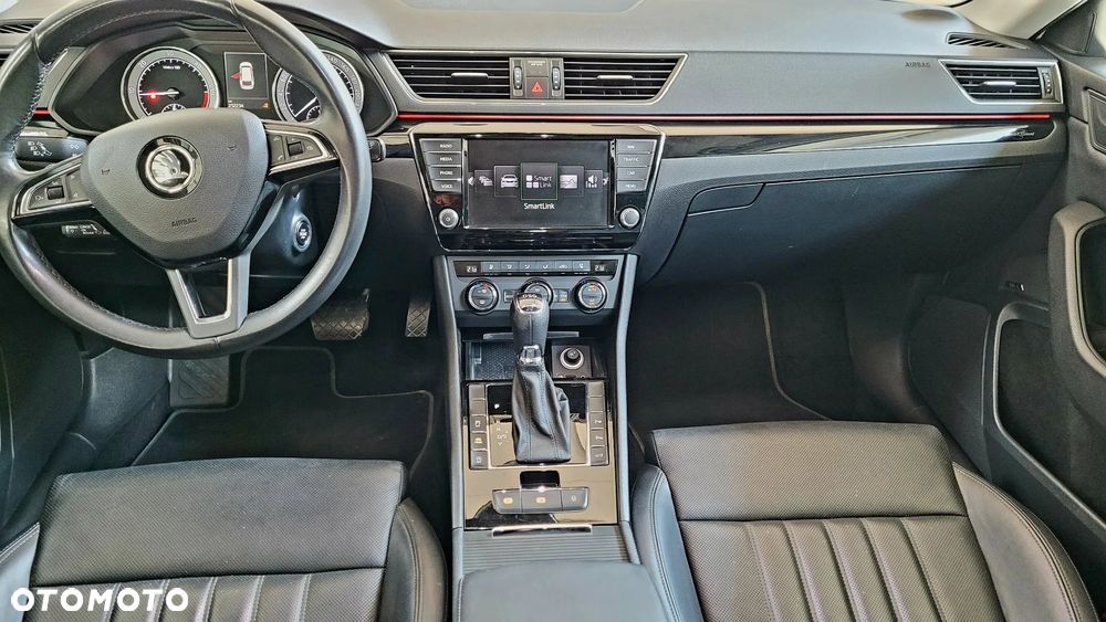 Skoda Superb 2.0 TDI 4x4 DSG L&K - 18