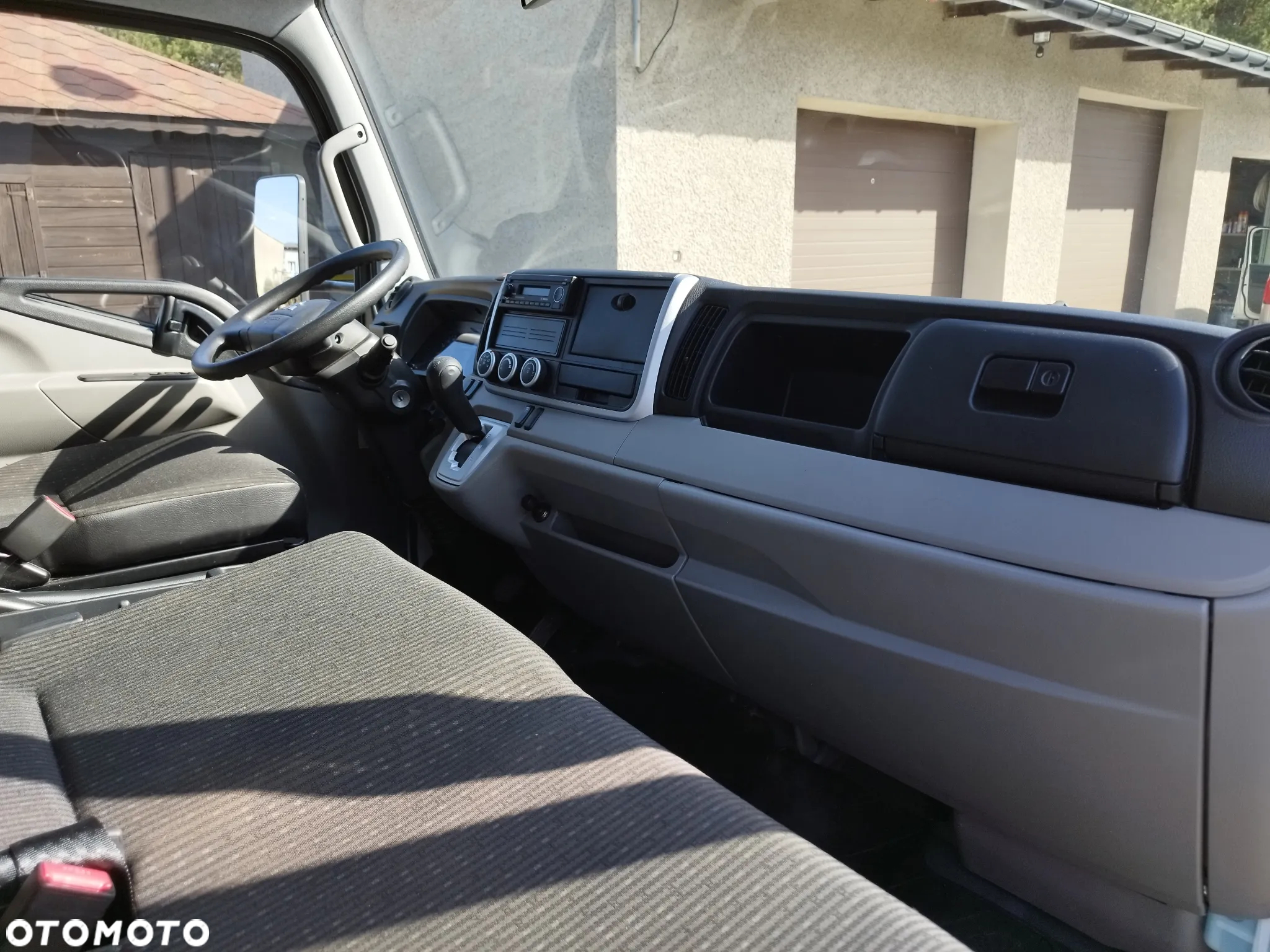 Mitsubishi Fuso Canter - 14