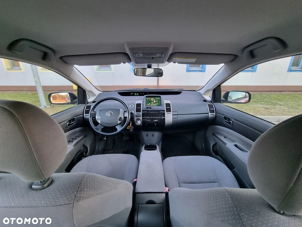 Toyota Prius - 6