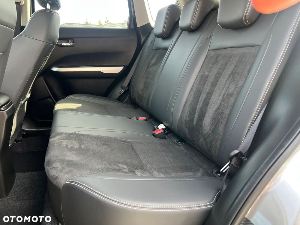 Suzuki Vitara 1.6 (4x4) Allgrip Comfort+ - 32