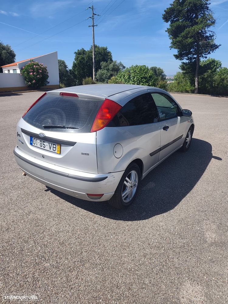 Ford Focus 1.8 TDdi Trend - 3