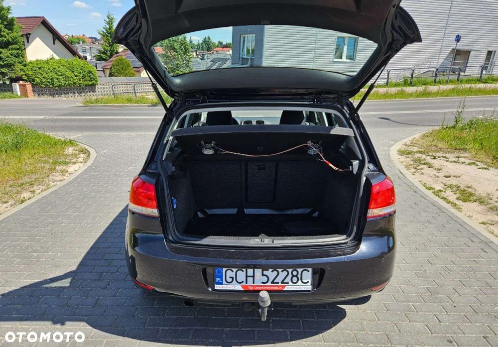 Volkswagen Golf - 12