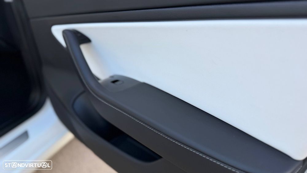 Tesla Model 3 Long Range Tração Integral - 18