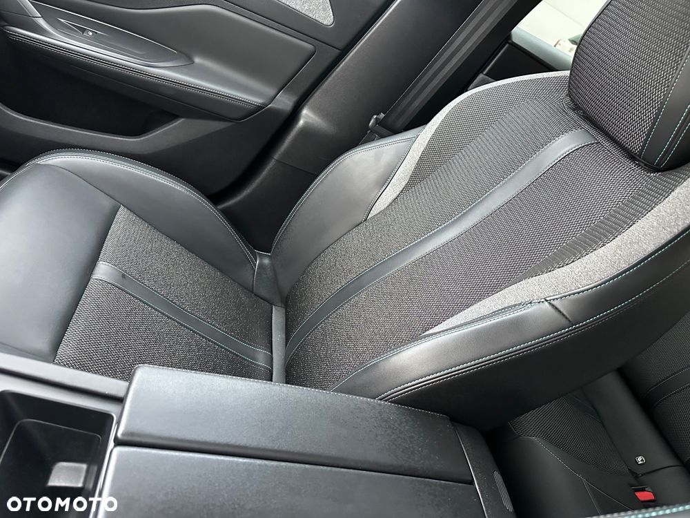 Peugeot 308 1.2 PureTech Allure Pack S&S EAT8 - 10