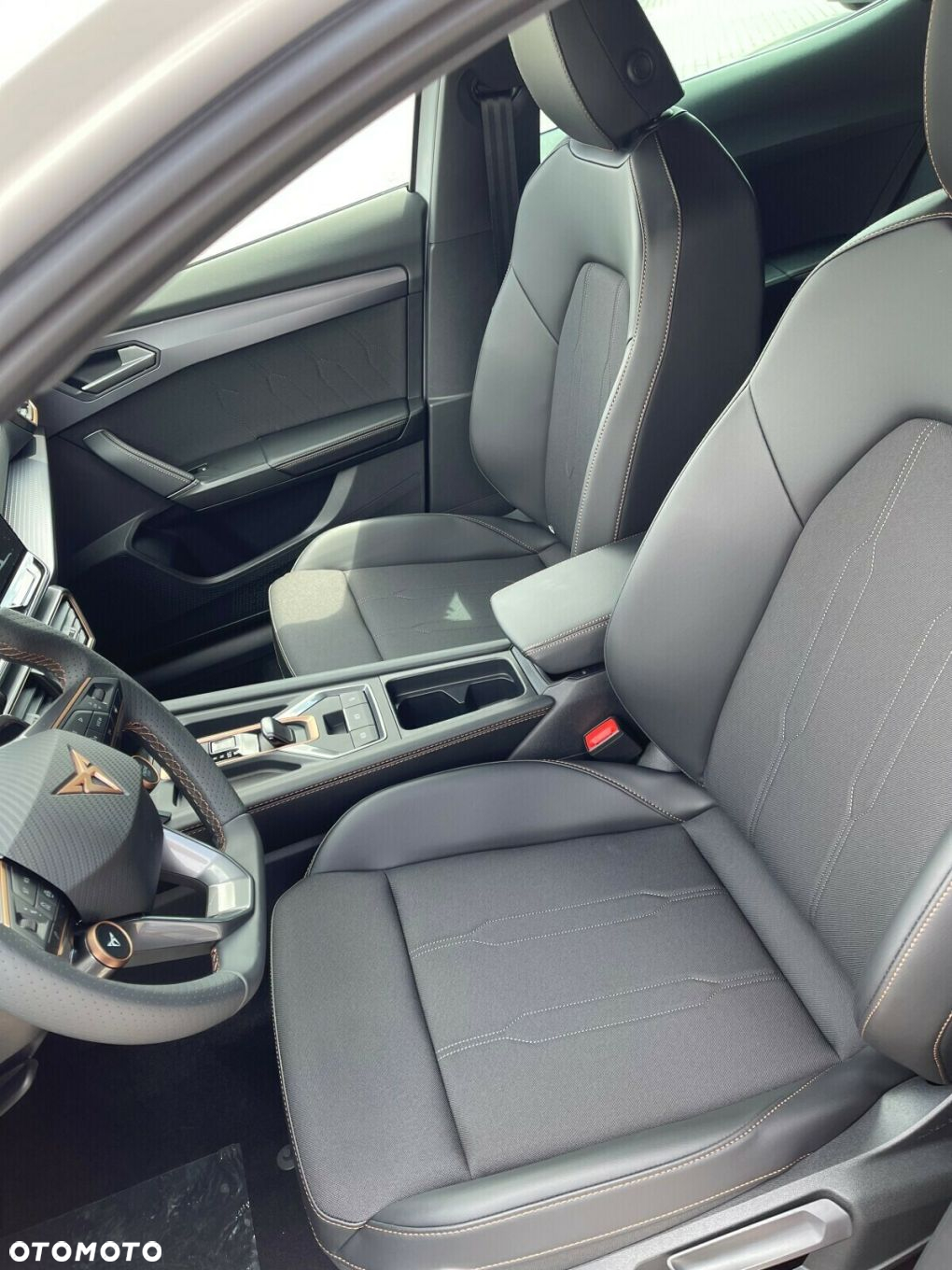 Cupra Formentor 1.5 eTSI mHEV DSG - 9