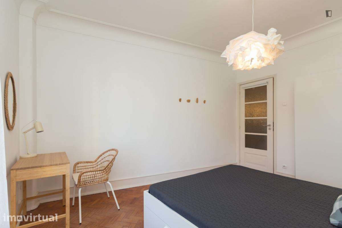 Quarto - localizado em Roma-Areeiro Lisbon - Grande imagem: 3/20