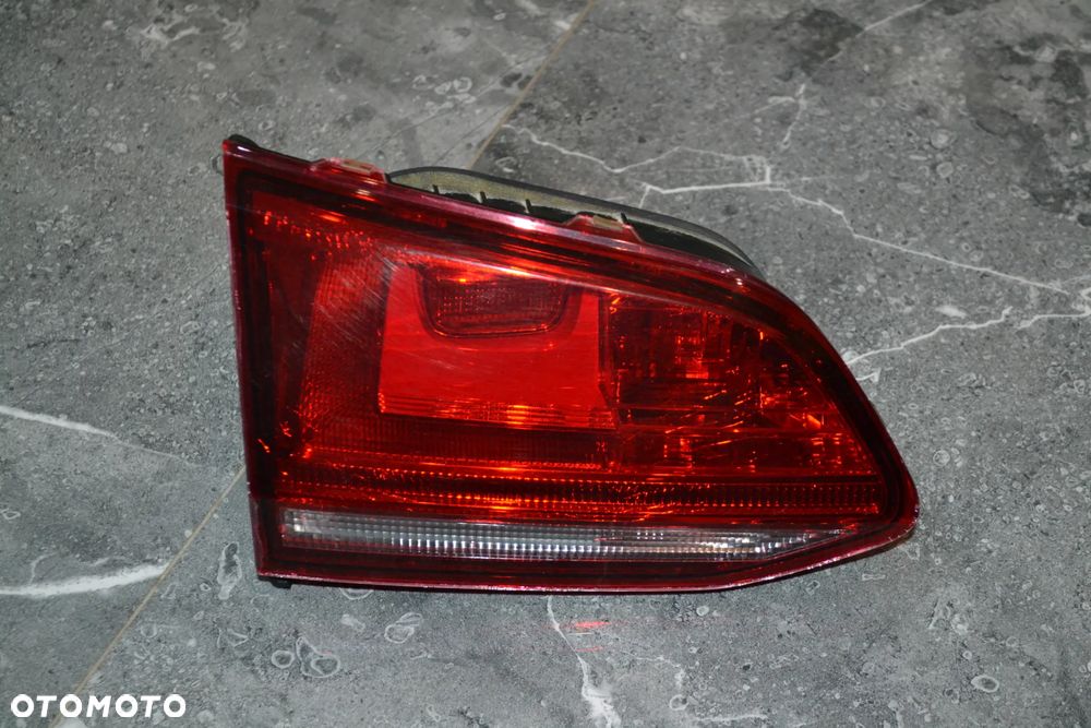 VW GOLF VII KOMBI LAMPA TYŁ TYLNA LEWA W KLAPĘ ORYGINAŁ 5G9945093 - 1