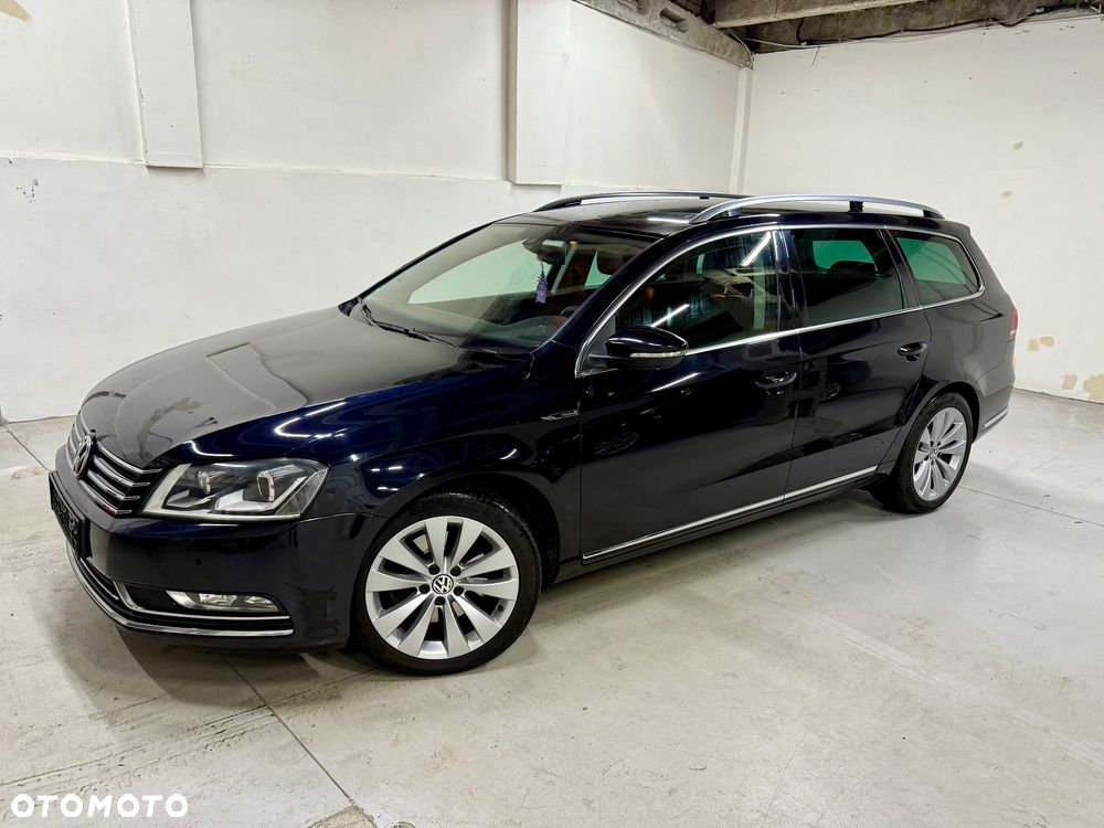 Volkswagen Passat 2.0 TDI Highline DSG - 8