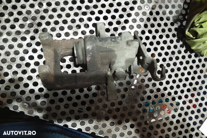 Etrier spate dreapta Volkswagen VW Golf 6 [2008 - 2015] Hatchback 3-u - 3