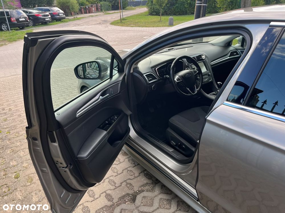 Ford Mondeo 2.0 TDCi Titanium - 8