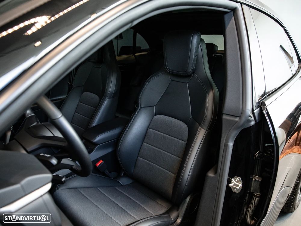 Porsche Macan Electric - 19