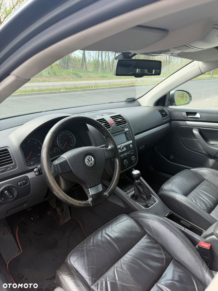 Volkswagen Jetta 1.9 TDI DPF Comfortline - 9