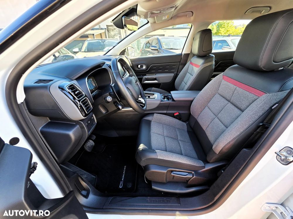 Citroën C5 Aircross 1.6 Hybrid FWD 225 EAT8 Shine - 24
