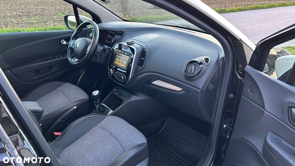 Renault Captur - 19