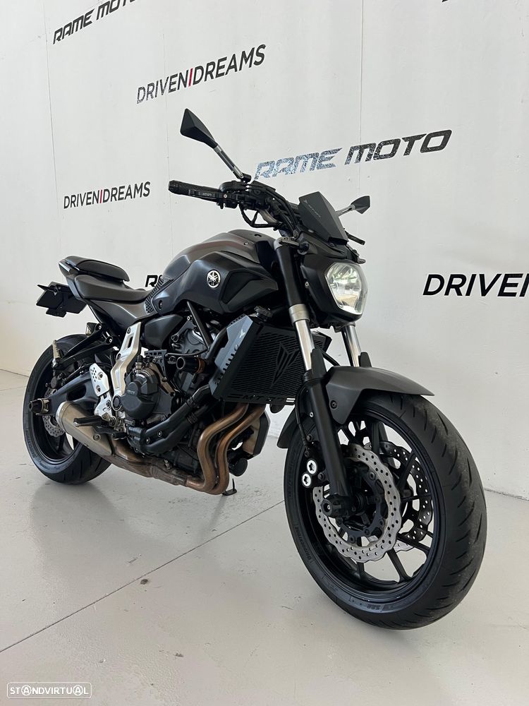 Yamaha MT-07 - 4