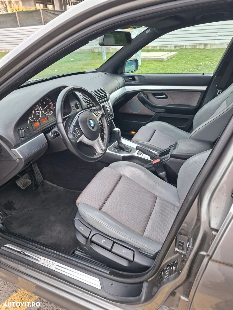 BMW Seria 5 520iA - 3