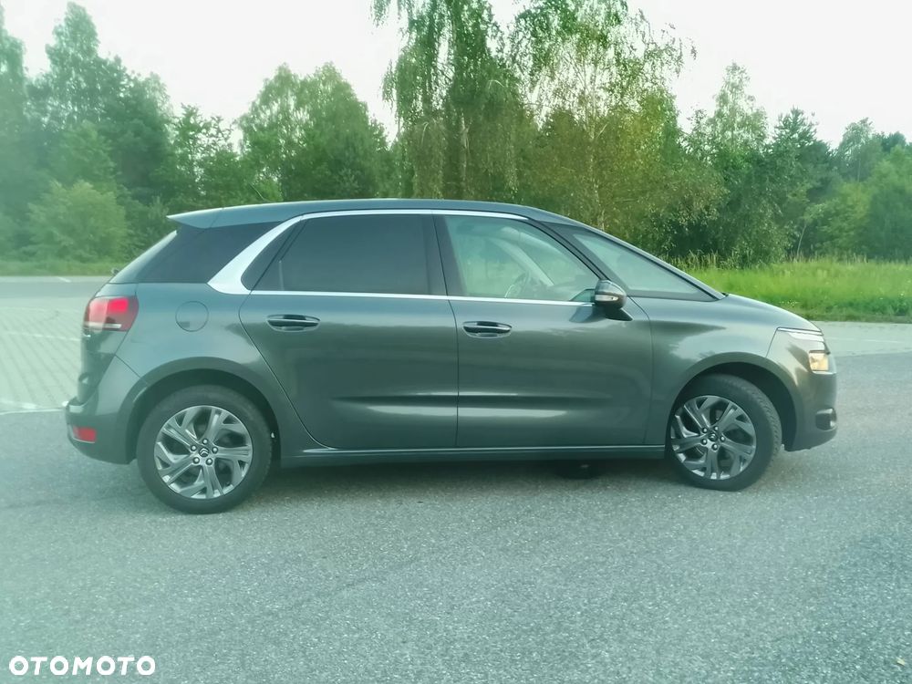 Citroën C4 Picasso e-HDi 115 ETG6 Exclusive - 16