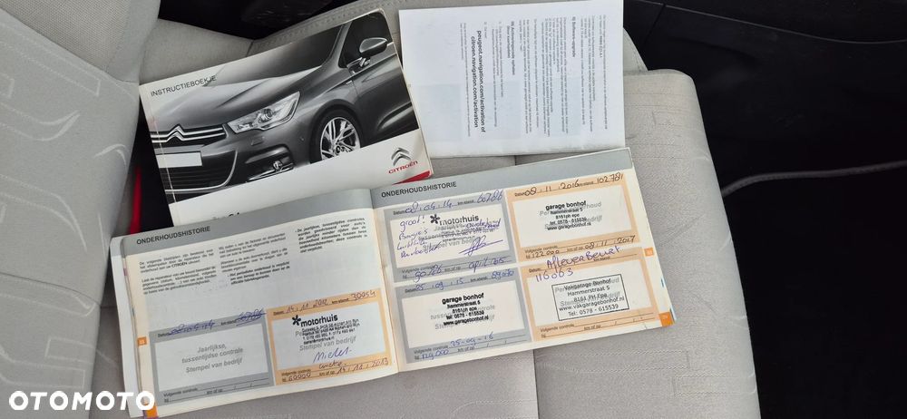 Citroën C4 VTi 120 Exclusive - 14