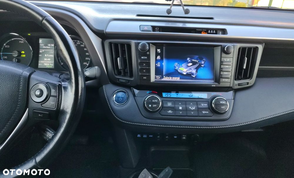 Toyota RAV4 Hybrid Prestige 4x4 - 12