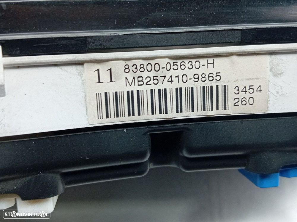 Quadrante / painel de instrumentos TOYOTA Avensis Liftback (_T25_) - 6