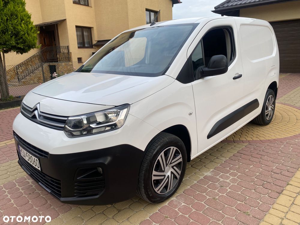 Peugeot PARTNER 1.6HDI 3-osobowy zakupiony w salonie w Rzeszowie - 22