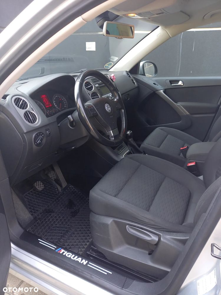 Volkswagen Tiguan 2.0 TDI DPF 4Motion Track & Field - 5
